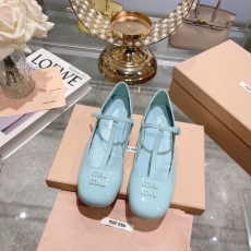 Miu Miu flat shoes